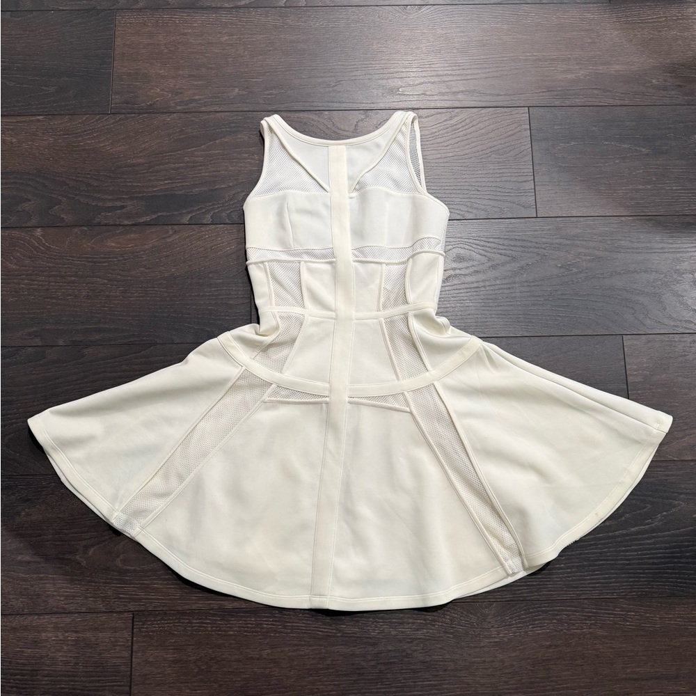 Stella & Jamie Cream Sleeveless Mesh-Trim Dress